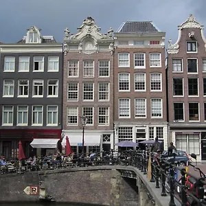 luxury-prinsengracht-canal-house-2021.amsterdamhotelsnl.com/