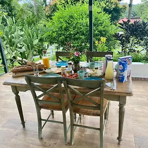 https://gastezimmer-in-der-villa-zimmer.greaterantilleshotels.net