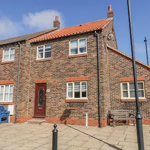 abrahams-cottage-whitby.yorkshirehotels.net/